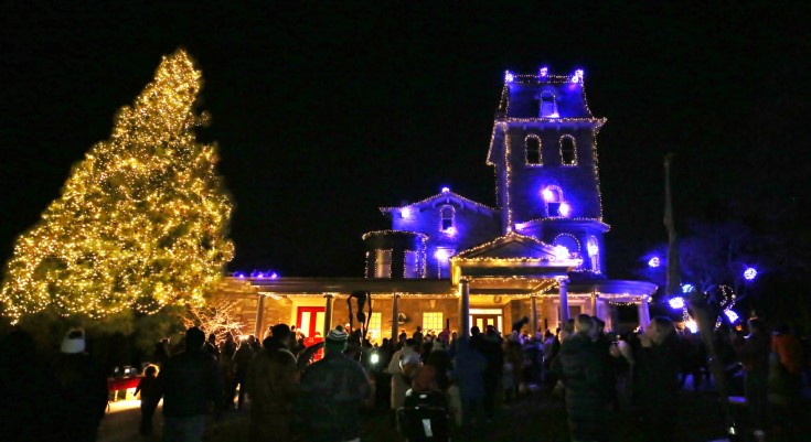 Chestnut Hill Transforms Into a Winter Wonderland With Holidays on the Hill