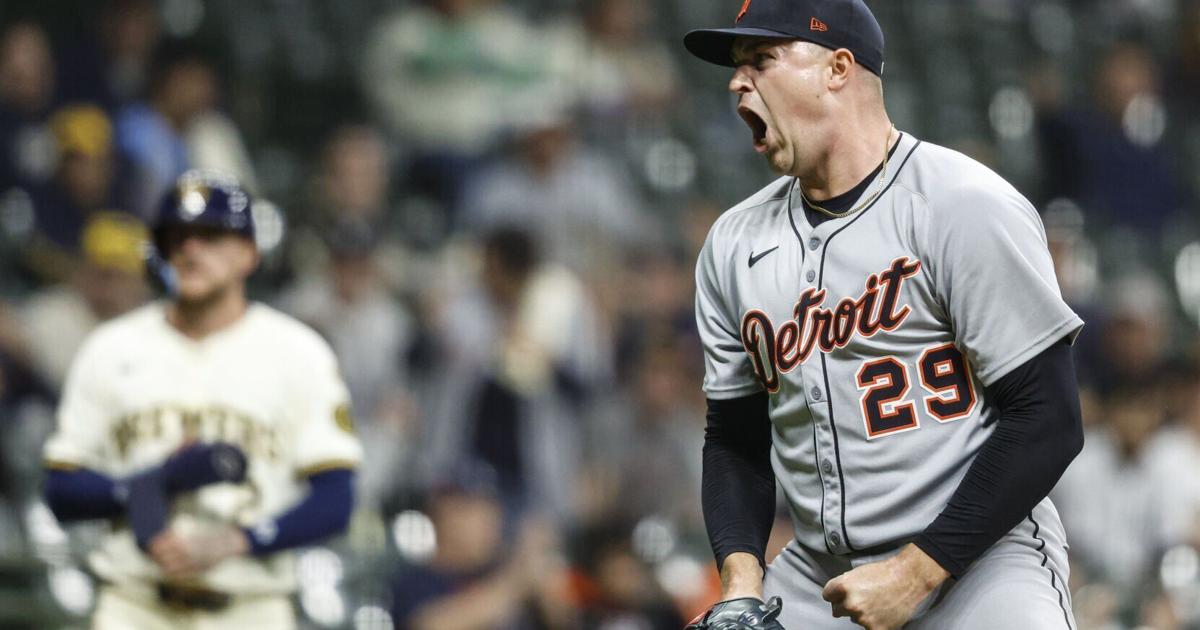 Wednesday’s TV schedule: Bulls host Pistons; and Cy Young Awards highlight lineup